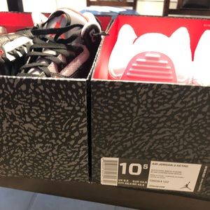 Meet your Posher, Lateia